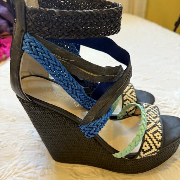 ALDO Platform Sandals Wedge Heels Size 8 - Picture 1 of 5